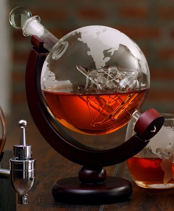 Single Handcrafted -Globe Whiskey or Wine Decanter - 850ml