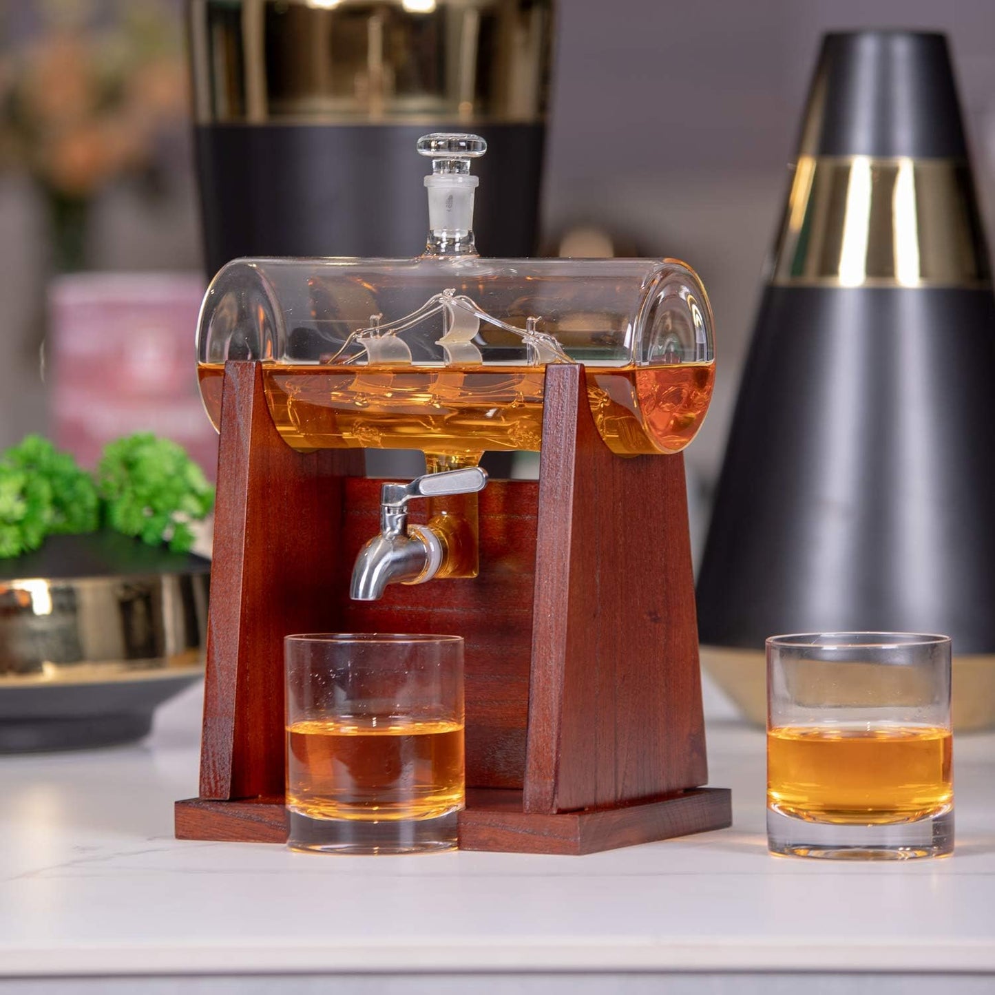 Carafe Ship Suite with 2 Whiskey Glasses and Wooden Stand - 1200ML