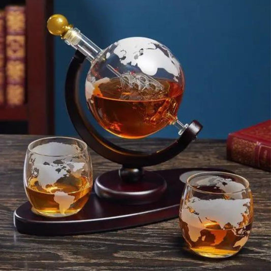 World Globe Decanter And Glass Set 850ML