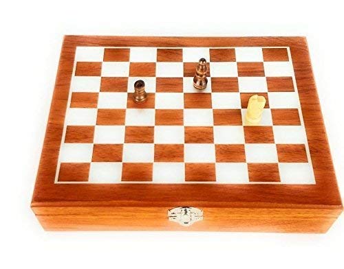 Leather Hip Flask 18 Oz (235 ml) with Chess Board Set