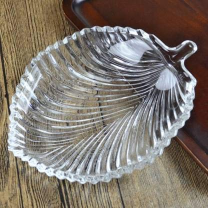 Stylish Elegant  Leaf Plate -Pack of 01