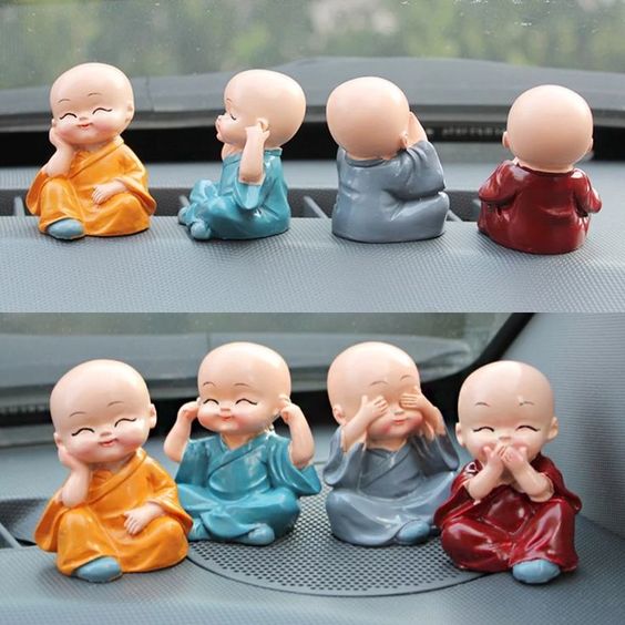 LITTLE BUDDHA MONK STATUES