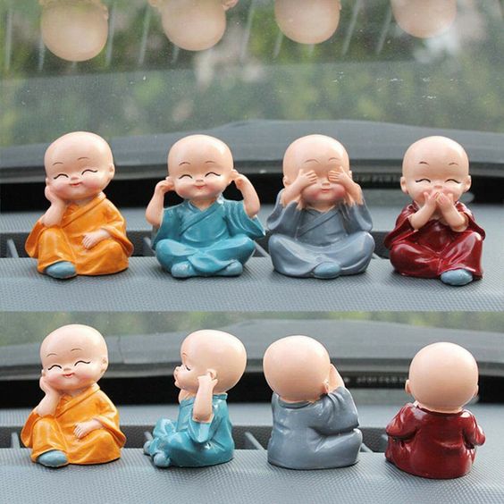 LITTLE BUDDHA MONK STATUES