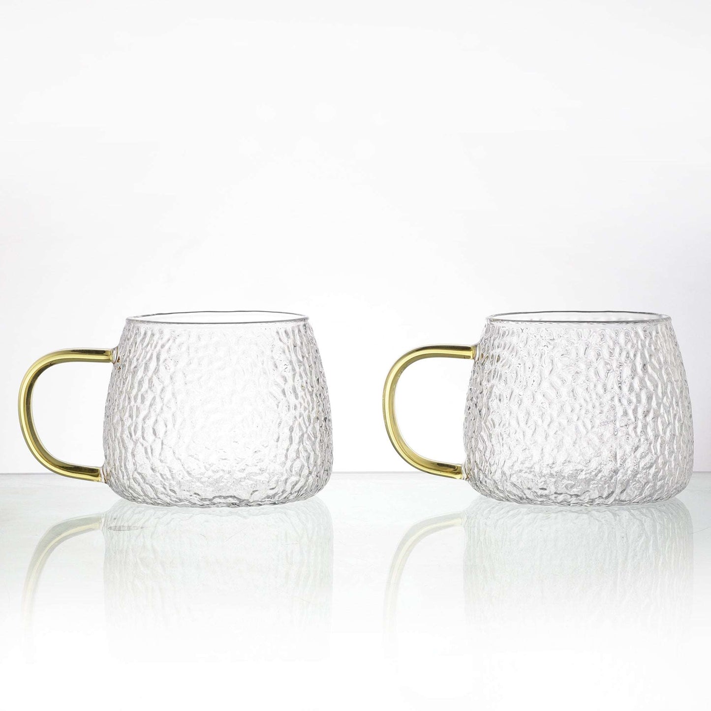 Decor Mart textured cups with Golden Handle Set of 2