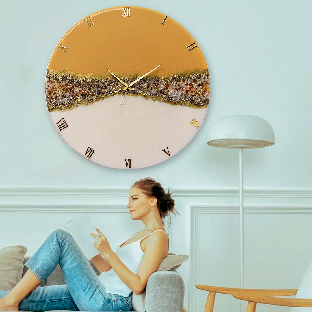 The Crown Resin Clock