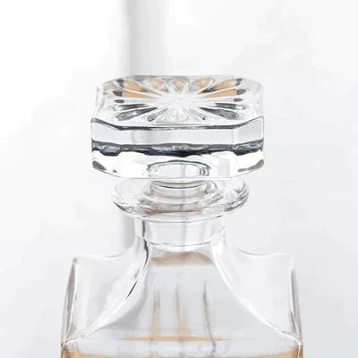 SKYBORN DECANTER AND WHISKEY GLASS 7PCS SET