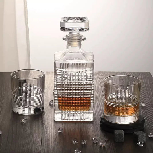 SKYBORN DECANTER AND WHISKEY GLASS 7PCS SET