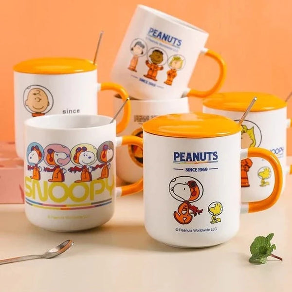 Snoopy Ceramic Coffee Mug - Coffee Mug with Lid, Design May Very-Pack of 01