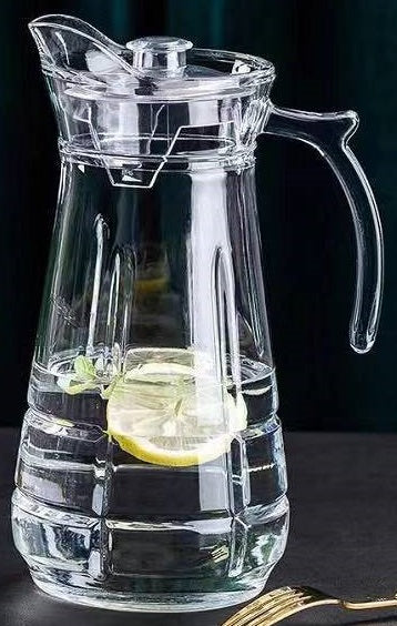 Transparent Crystal Clear  Glass Water Jug with Lid 1.8 L