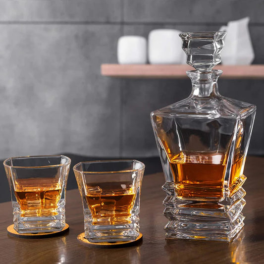 Step Whiskey Set of Decanter (1000ML) & 6 Glasses (300ML)